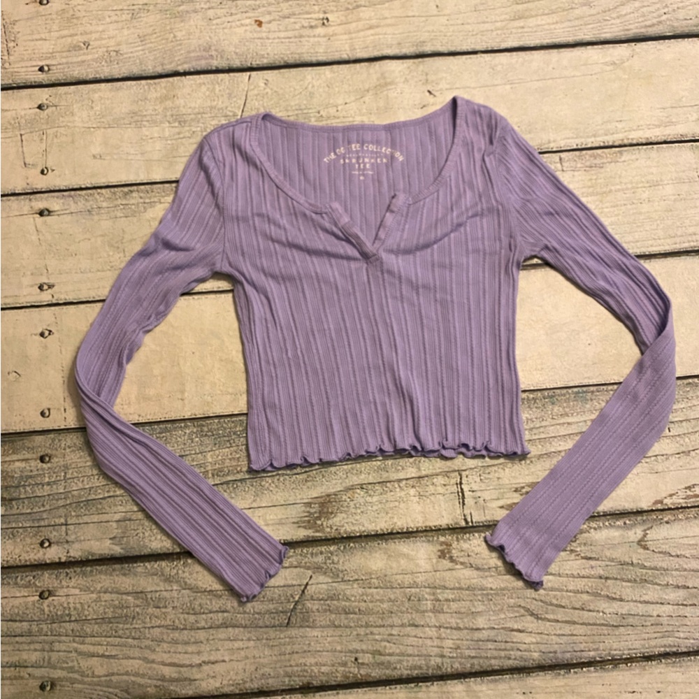 Aeropostale crop The OG tee ribbed purple V front long sleeve shirt. XS